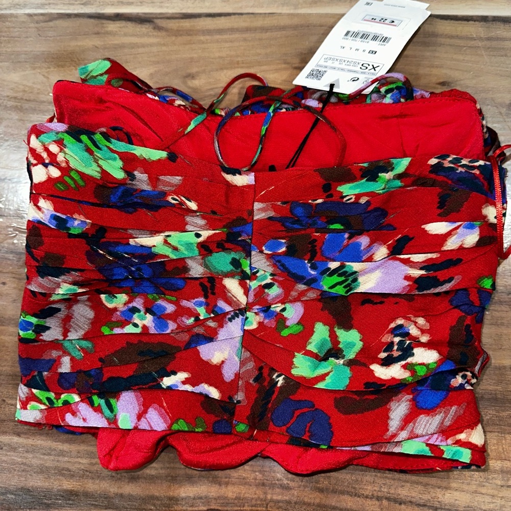 Zara Ruffle Crop Top - Picture 2 of 6